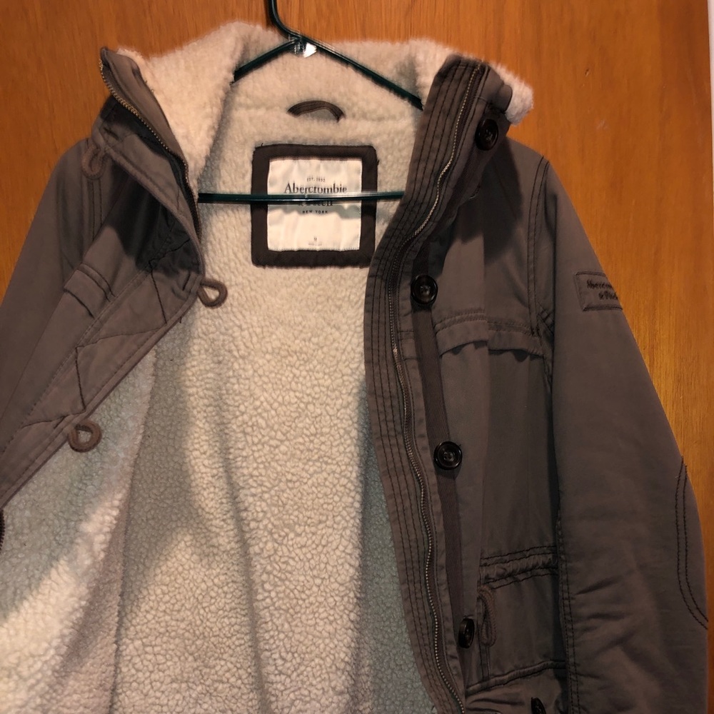 Abercrombie & Fitch Women's Gray Jacket with Sherpa Lining